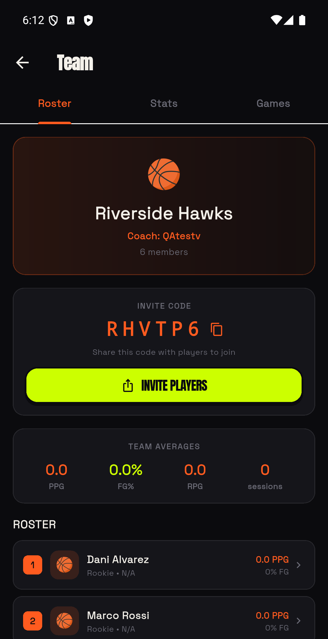 The Hoop Teams roster tab showing players and the invite code